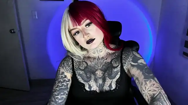 Snapshot of Anaii_Gomez chatting on June 8, 2026, 5:35 pm Anaii Gomez online show from June 8, 2026, 5:35 pm