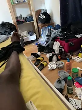 la chiennete online show from March 1, 2026, 1:11 pm