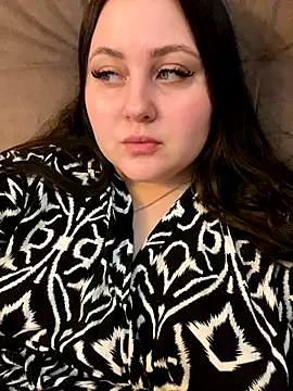 ihaveasecret  online show from October 7, 2025, 3:57 pm