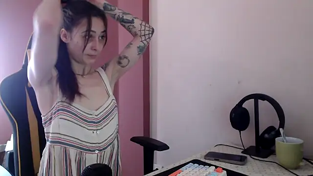 Snapshot of Sofiasweetsecret chatting on April 7, 2026, 7:54 am Sofiasweetsecret online show from April 7, 2026, 7:54 am