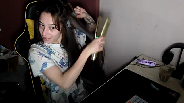 Snapshot of Sofiasweetsecret chatting on April 8, 2026, 4:58 am Sofiasweetsecret online show from April 8, 2026, 4:58 am
