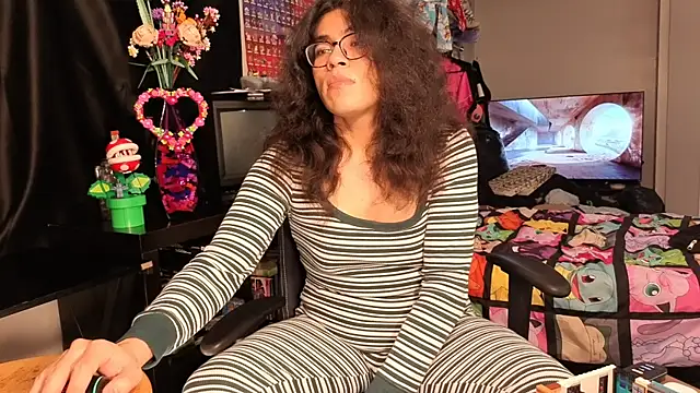 ShinyCherub online show from February 28, 2025, 10:28 pm