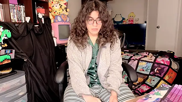 ShinyCherub online show from February 17, 2026, 10:18 pm