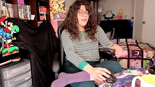 ShinyCherub online show from February 7, 2026, 1:08 pm