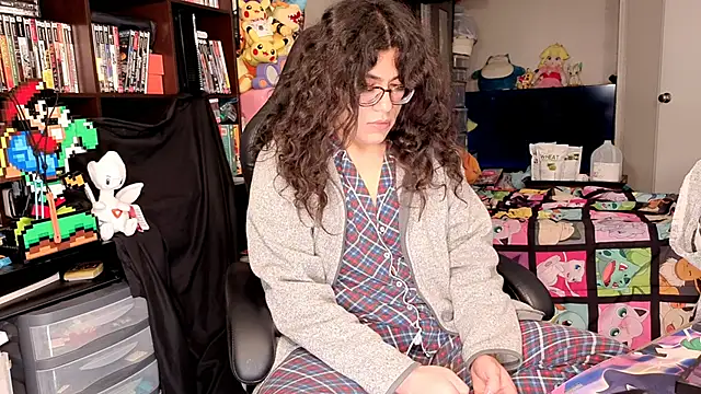 ShinyCherub online show from March 10, 2026, 2:37 am