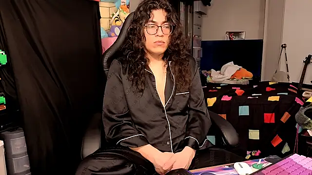 ShinyCherub online show from November 29, 2025, 6:30 pm