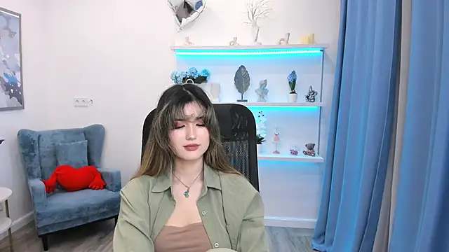 AnneTLi online show from June 20, 2026, 3:22 am