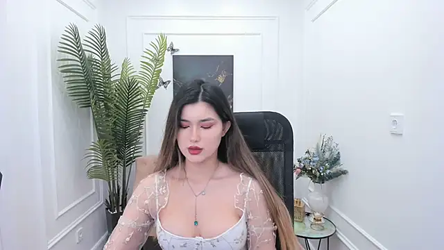 AnneTLi online show from November 27, 2025, 3:18 am