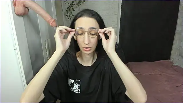 Snapshot of Mayala__ chatting on September 28, 2025, 8:49 pm Mayala   online show from September 28, 2025, 8:49 pm