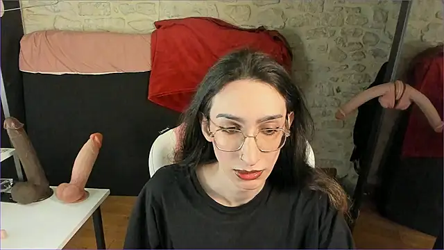 Snapshot of Mayala__ chatting on March 6, 2026, 6:36 pm Mayala online show from March 6, 2026, 6:36 pm