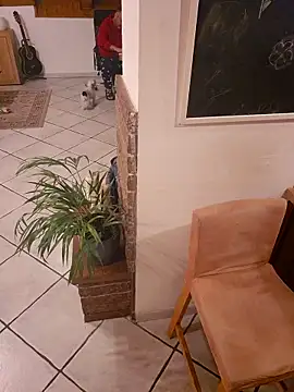 Isabellaa04 online show from October 10, 2025, 8:42 pm