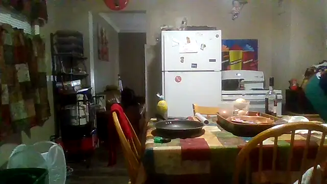 Snapshot of blkhereforall chatting on October 9, 2025, 6:36 am blkhereforall online show from October 9, 2025, 6:36 am