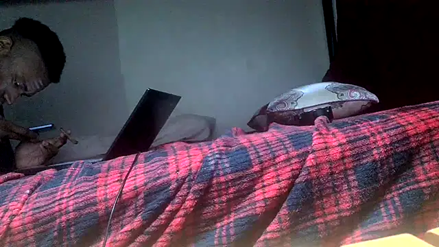 Snapshot of blkhereforall chatting on October 16, 2025, 12:19 am blkhereforall online show from October 16, 2025, 12:19 am