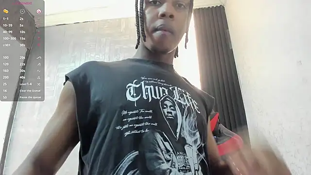 Snapshot of DominicSccott chatting on November 21, 2025, 12:48 pm DominicSccott online show from November 21, 2025, 12:48 pm