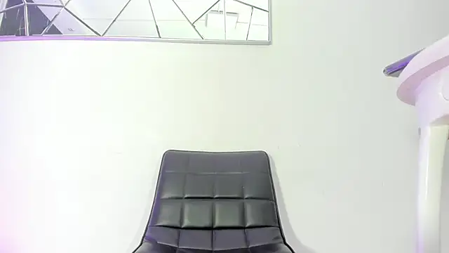 BunnyHotsx online show from September 14, 2025, 5:30 am