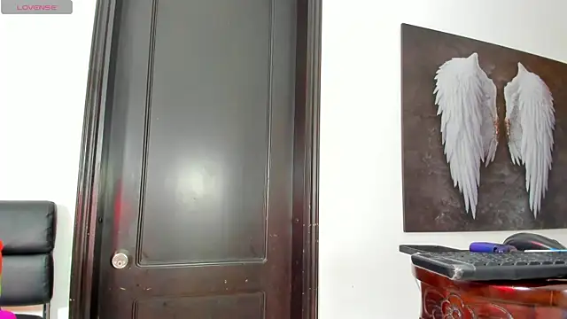 BunnyHotsx online show from March 15, 2025, 8:26 am