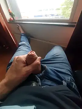 Snapshot of jk1981jk chatting on October 7, 2025, 4:08 pm jk1981jk online show from October 7, 2025, 4:08 pm