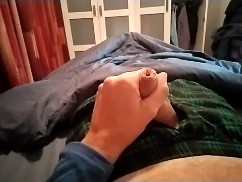 Snapshot of jk1981jk chatting on October 9, 2025, 10:16 am jk1981jk online show from October 9, 2025, 10:16 am