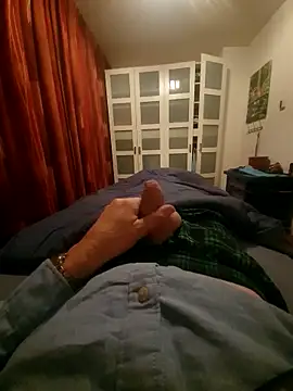 Snapshot of jk1981jk chatting on October 25, 2025, 5:17 am jk1981jk online show from October 25, 2025, 5:17 am