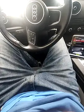 Snapshot of jk1981jk chatting on October 10, 2025, 10:05 am jk1981jk online show from October 10, 2025, 10:05 am