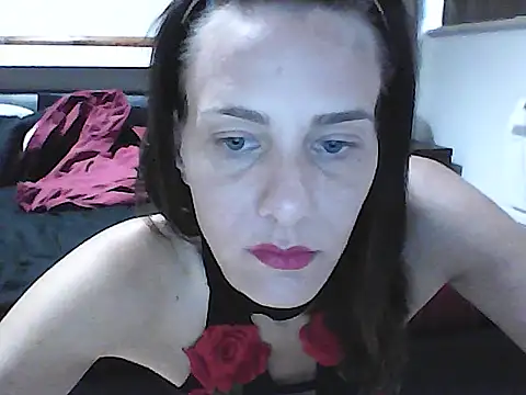 Snapshot of Emyly83 chatting on July 30, 2026, 7:07 am Emyly83 online show from July 30, 2026, 7:07 am