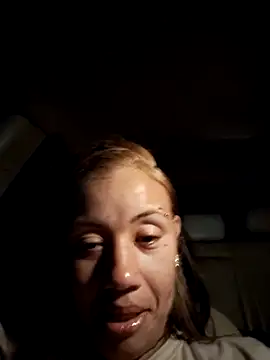 Snapshot of assonphatphat chatting on November 11, 2025, 6:19 am assonphatphat online show from November 11, 2025, 6:19 am