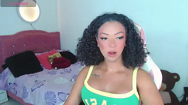 Tanedra collings online show from July 27, 2026, 2:40 am