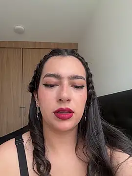 Snapshot of Nicollemays chatting on May 12, 2026, 2:12 pm Nicollemays online show from May 12, 2026, 2:12 pm
