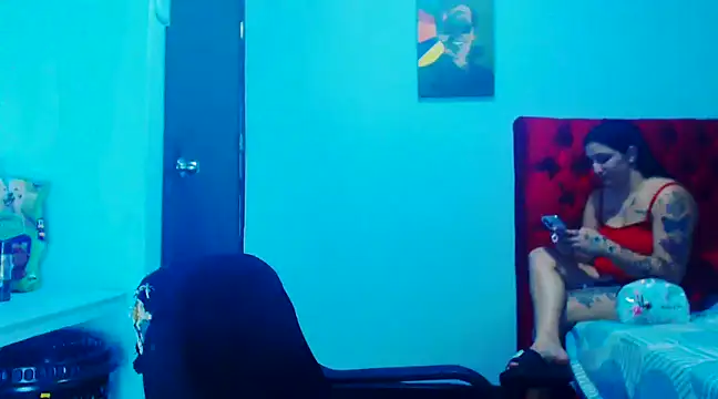 Snapshot of liz_dirty chatting on December 19, 2024, 11:03 pm liz dirty online show from December 19, 2024, 11:03 pm