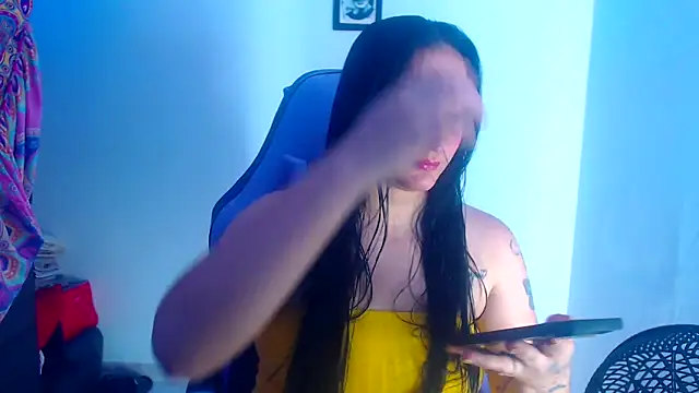 Snapshot of liz_dirty chatting on October 18, 2025, 11:07 pm liz dirty online show from October 18, 2025, 11:07 pm