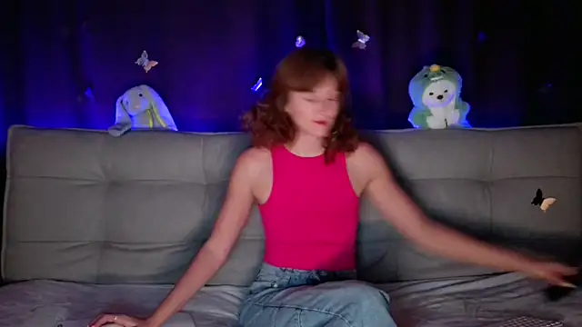 intolerable girl online show from November 8, 2025, 8:34 pm