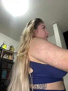 Snapshot of Celestedubois chatting on July 7, 2026, 11:30 pm Celestedubois online show from July 7, 2026, 11:30 pm
