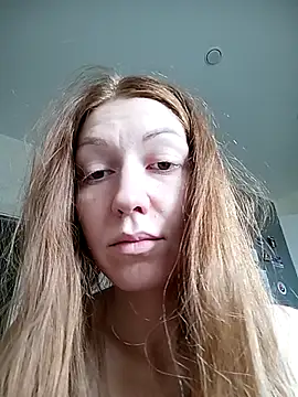  Sweet Love  online show from September 17, 2025, 9:55 am