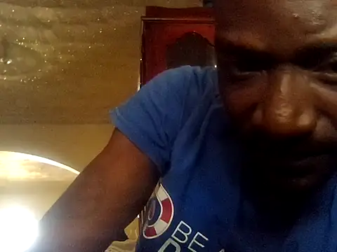 Snapshot of LookingLover34 chatting on November 8, 2025, 3:26 pm LookingLover34 online show from November 8, 2025, 3:26 pm