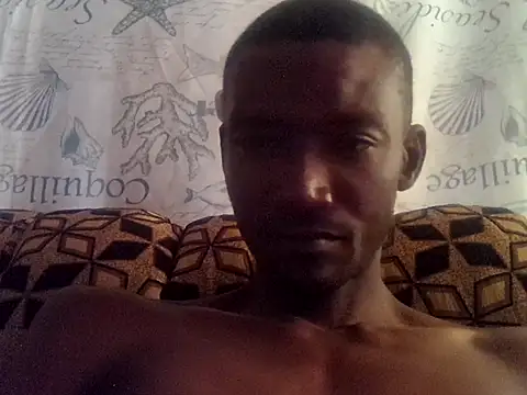 Snapshot of LookingLover34 chatting on November 6, 2025, 8:13 pm LookingLover34 online show from November 6, 2025, 8:13 pm