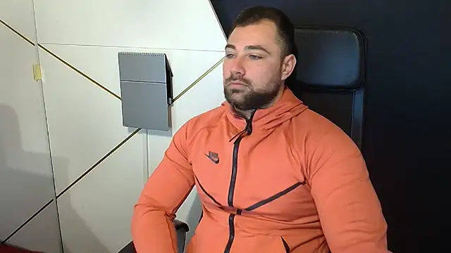 Snapshot of DuncanStone chatting on October 13, 2025, 4:58 am DuncanStone online show from October 13, 2025, 4:58 am