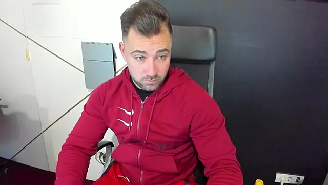 Snapshot of DuncanStone chatting on February 24, 2025, 5:11 am DuncanStone online show from February 24, 2025, 5:11 am