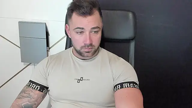 Snapshot of DuncanStone chatting on February 27, 2025, 5:18 am DuncanStone online show from February 27, 2025, 5:18 am