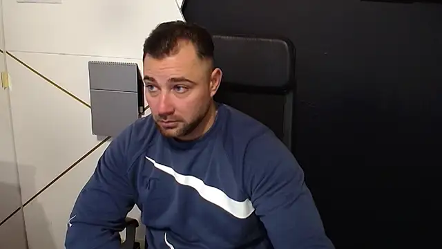 Snapshot of DuncanStone chatting on September 26, 2025, 4:30 am DuncanStone online show from September 26, 2025, 4:30 am