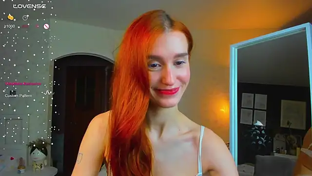 Snapshot of Sally_Biscuit chatting on November 20, 2025, 12:39 pm Sally Biscuit online show from November 20, 2025, 12:39 pm