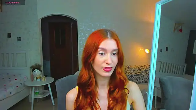 Snapshot of Sally_Biscuit chatting on November 24, 2025, 12:27 pm Sally Biscuit online show from November 24, 2025, 12:27 pm