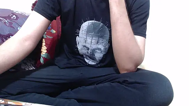 Snapshot of Alexdelarge323 chatting on June 13, 2026, 4:16 pm Alexdelarge323 online show from June 13, 2026, 4:16 pm