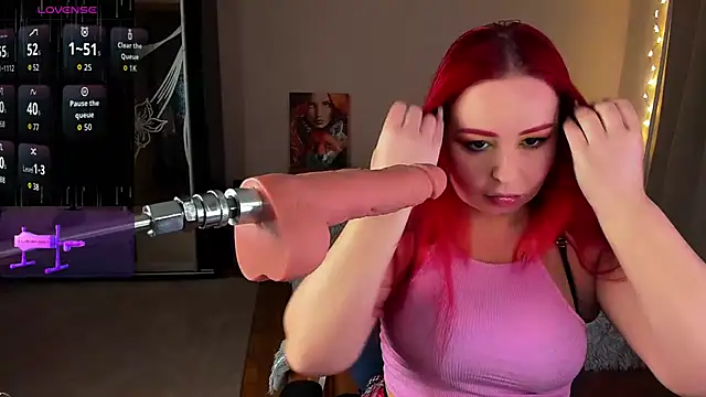 Cherry  Girl online show from November 11, 2025, 4:13 pm