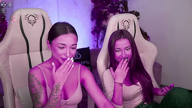 Snapshot of Jasmine_Flow chatting on October 24, 2025, 7:18 am Jasmine Flow online show from October 24, 2025, 7:18 am