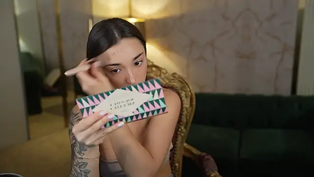 Snapshot of Jasmine_Flow chatting on November 4, 2025, 11:58 am Jasmine Flow online show from November 4, 2025, 11:58 am