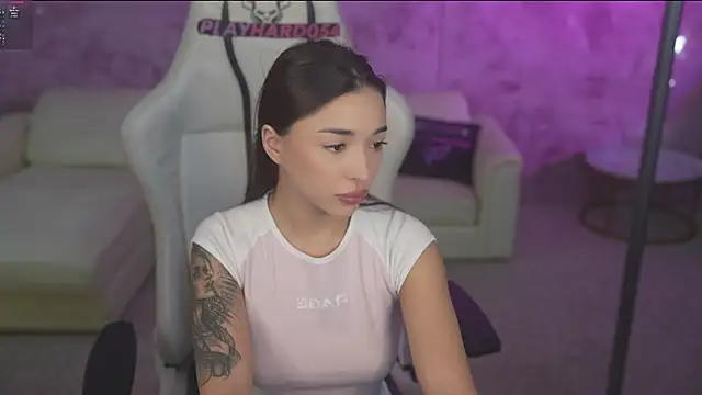 Snapshot of Jasmine_Flow chatting on March 5, 2026, 8:33 am Jasmine Flow online show from March 5, 2026, 8:33 am