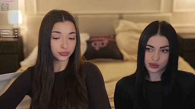 Snapshot of Jasmine_Flow chatting on December 2, 2025, 11:45 am Jasmine Flow online show from December 2, 2025, 11:45 am