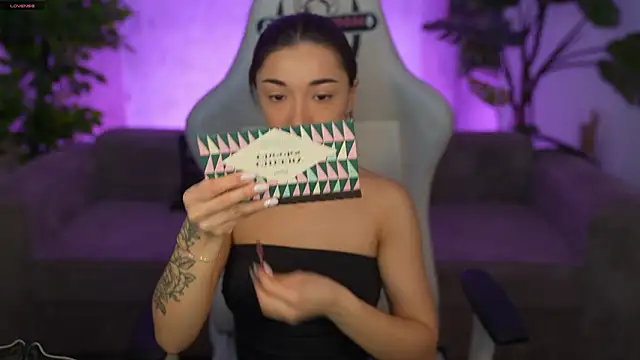 Snapshot of Jasmine_Flow chatting on March 16, 2026, 8:07 am Jasmine Flow online show from March 16, 2026, 8:07 am