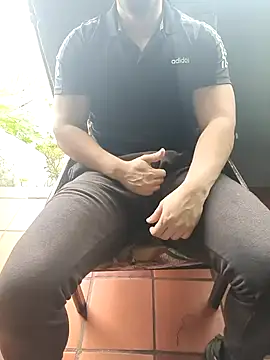 Snapshot of Blanco2023 chatting on December 15, 2025, 5:19 pm Blanco2023 online show from December 15, 2025, 5:19 pm