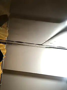 nalalye cruzz  online show from September 14, 2025, 12:55 am